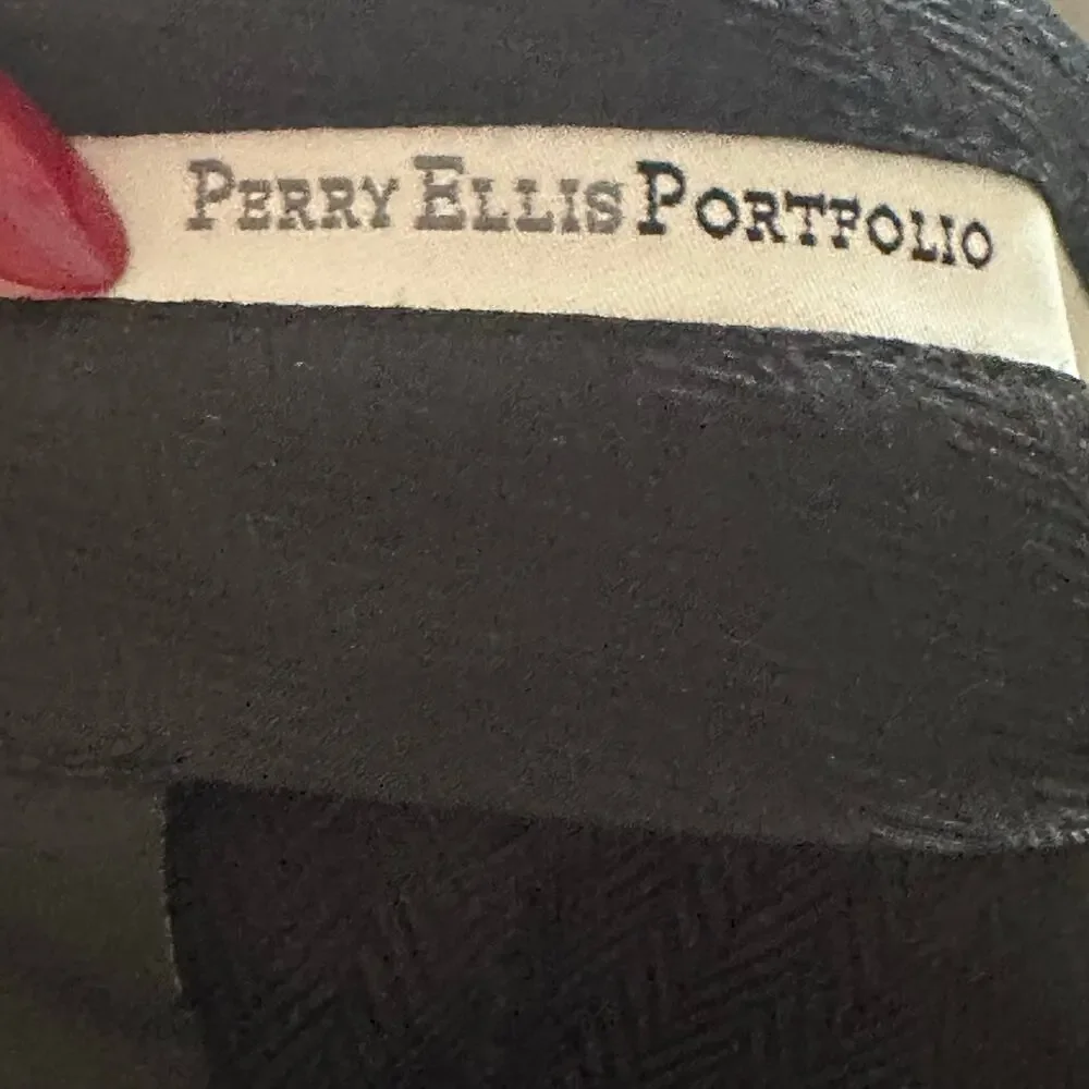 Perry Ellis Portfolio Navy Pleat Front Pants Size 34 X 29